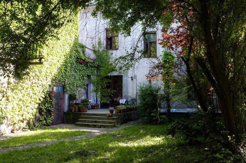 Piano Guest House Krasków Exteriör bild