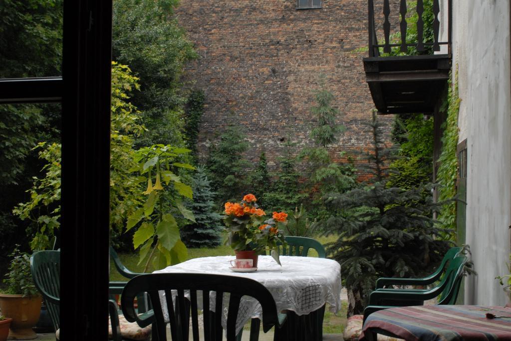 Piano Guest House Kraków Exteriör bild